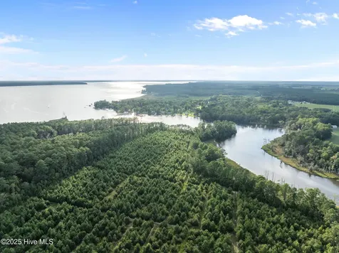 5624 Archbell Road Bath NC 27808