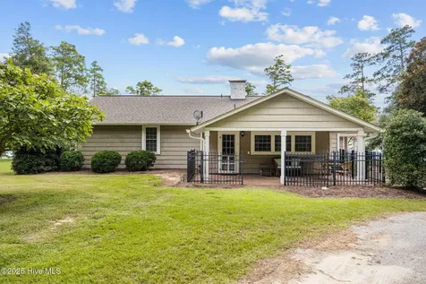 5624 Archbell Road Bath NC 27808