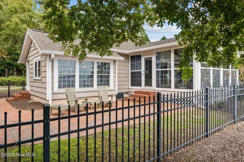 5624 Archbell Road Bath NC 27808