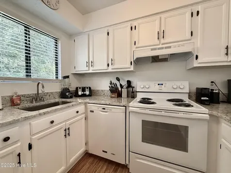 10 Pine Tree Road Pinehurst NC 28374