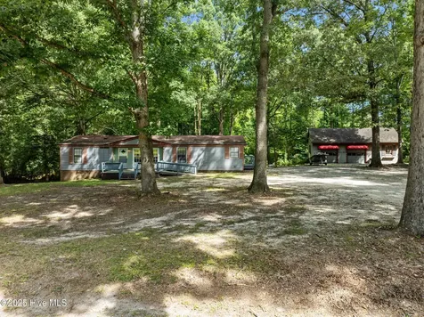 254 Warwick Drive Pinetops NC 27864