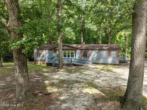 254 Warwick Drive Pinetops NC 27864