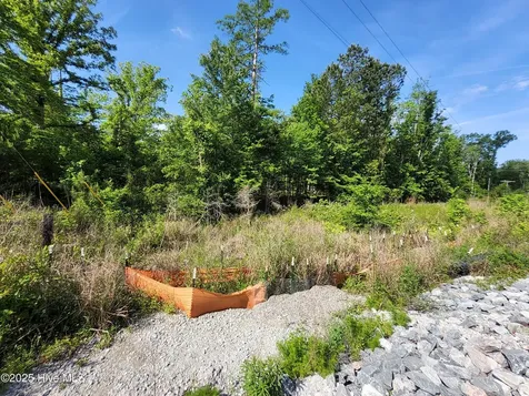 Lot 0 State Highway 210 Hampstead NC 28443
