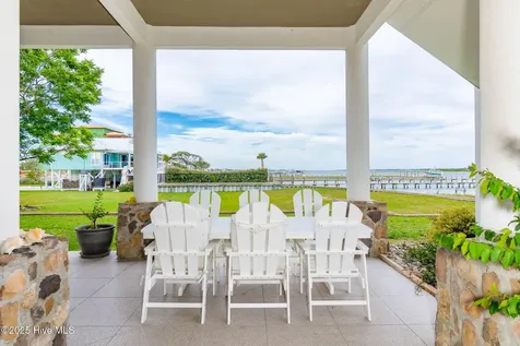 291 Live Oak Road Newport NC 28570