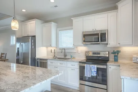 876 Villas Drive North Topsail Beach NC 28460