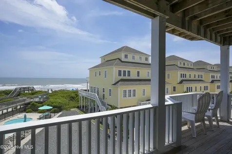 876 Villas Drive North Topsail Beach NC 28460