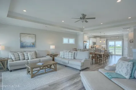 876 Villas Drive North Topsail Beach NC 28460