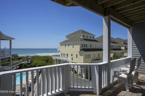 878 Villas Drive North Topsail Beach NC 28460