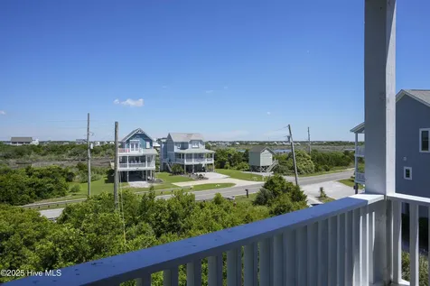 878 Villas Drive North Topsail Beach NC 28460