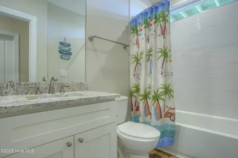 878 Villas Drive North Topsail Beach NC 28460