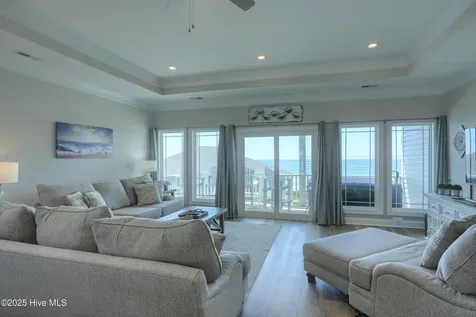 878 Villas Drive North Topsail Beach NC 28460