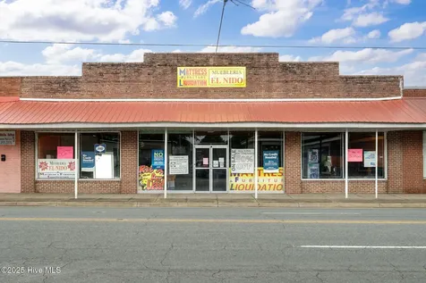 122 W College Street Warsaw NC 28398