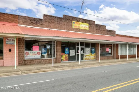 122 W College Street Warsaw NC 28398