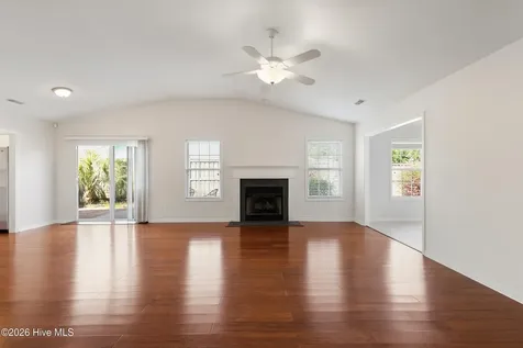 505 Sandcastle Court Wilmington NC 28405