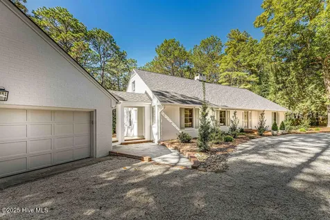 180 Frye Road Pinehurst NC 28374