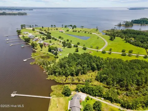 42 River Drive Belhaven NC 27810