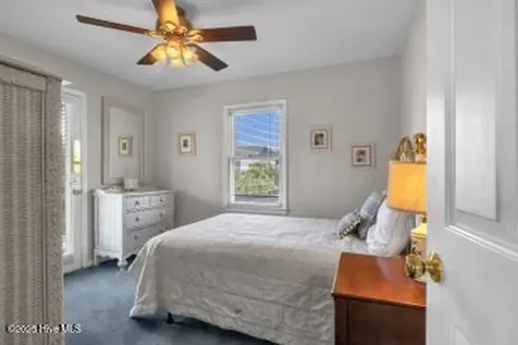6707 Kings Lynn Drive Oak Island NC 28465