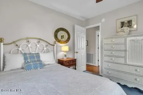 6707 Kings Lynn Drive Oak Island NC 28465