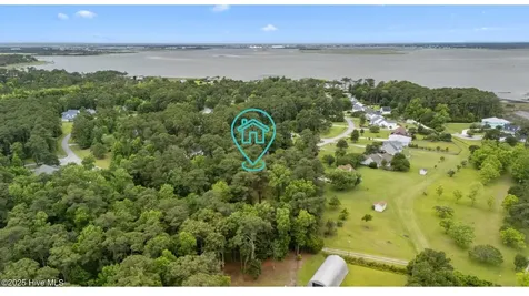 210 Winding Woods Way Beaufort NC 28516