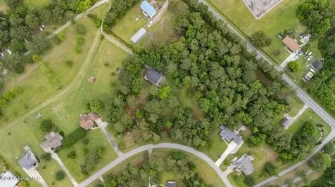 210 Winding Woods Way Beaufort NC 28516