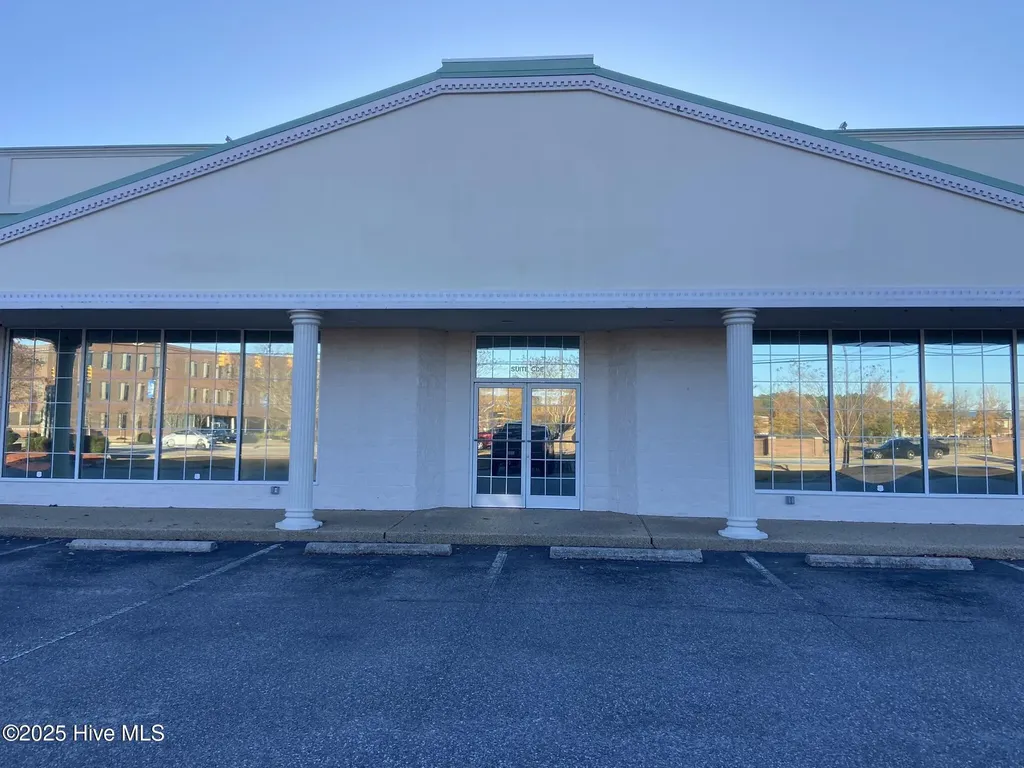 1831 Weeksville Road Elizabeth City NC 27909