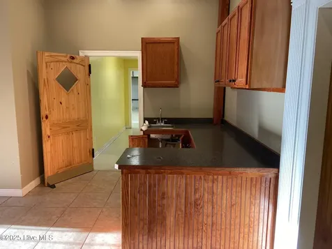 1831 Weeksville Road Elizabeth City NC 27909