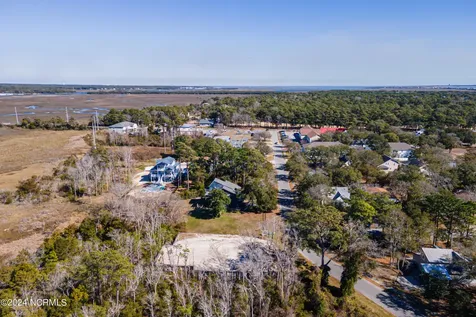 208 Elizabeth Drive Oak Island NC 28465