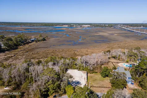 208 Elizabeth Drive Oak Island NC 28465