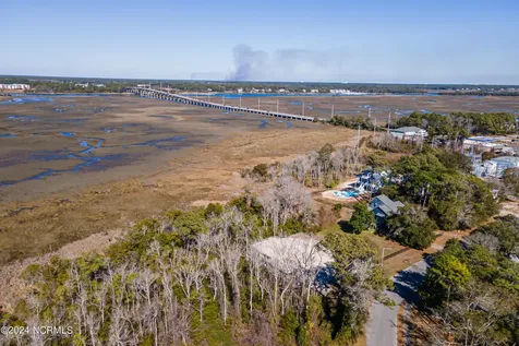 208 Elizabeth Drive Oak Island NC 28465