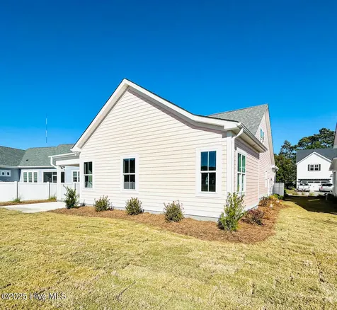 102 Whispering Pine Lane Holly Ridge NC 28445