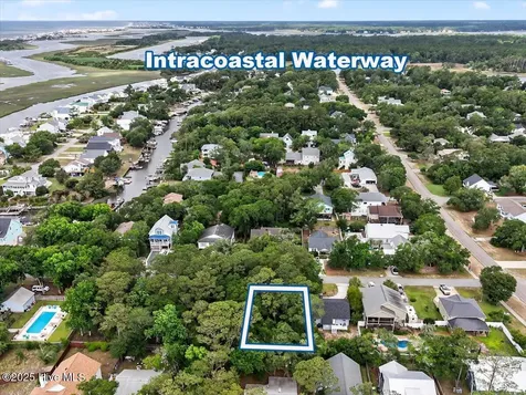 104 SW 24th Street Oak Island NC 28465