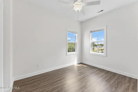 208A Bridgeview Court Surf City NC 28445
