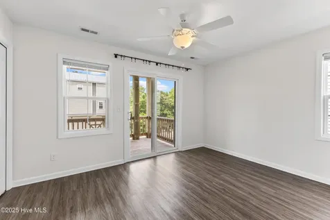 208A Bridgeview Court Surf City NC 28445