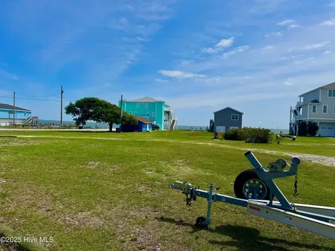 976 Island Road Harkers Island NC 28531