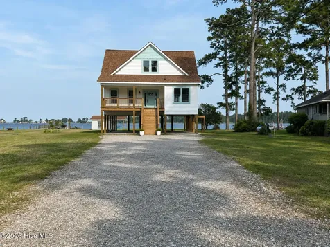 123 Pungo View Road Belhaven NC 27810