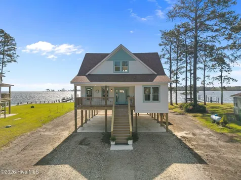 123 Pungo View Road Belhaven NC 27810