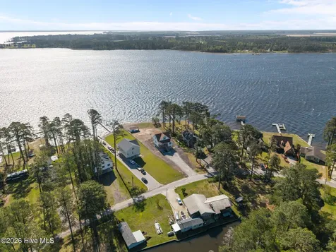 123 Pungo View Road Belhaven NC 27810