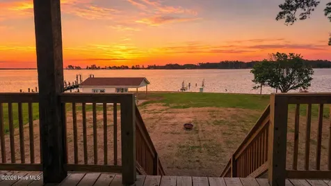 123 Pungo View Road Belhaven NC 27810