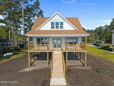 123 Pungo View Road Belhaven NC 27810