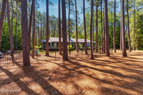 185 Ponte Vedra Drive Pinehurst NC 28374