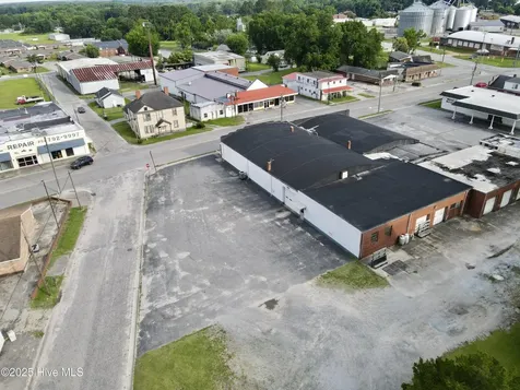 403 Washington Street Williamston NC 27892