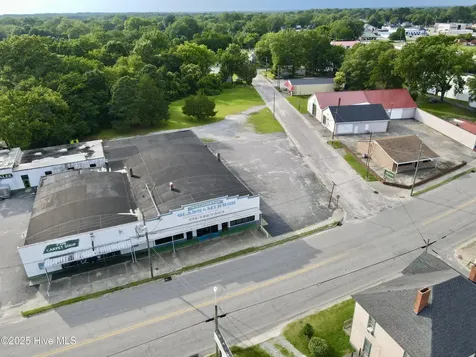 403 Washington Street Williamston NC 27892