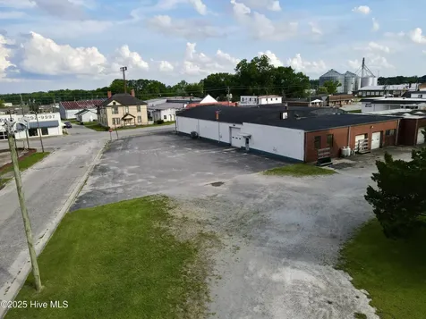 403 Washington Street Williamston NC 27892