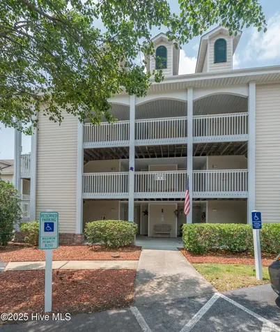 3350 Club Villas Drive Southport NC 28461