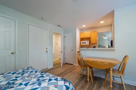 3350 Club Villas Drive Southport NC 28461