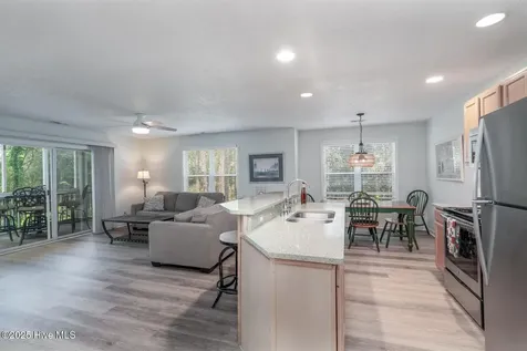 3350 Club Villas Drive Southport NC 28461
