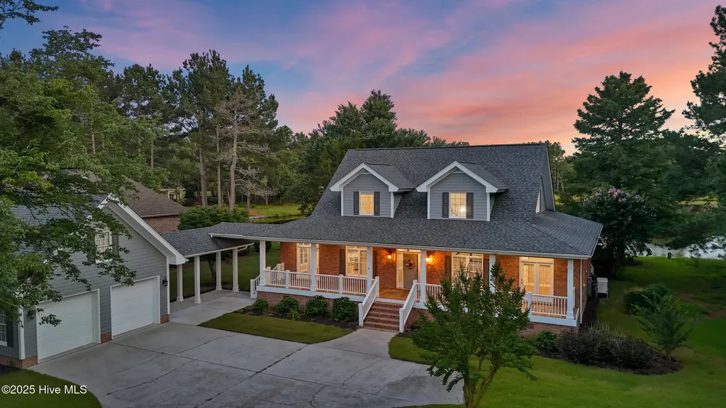 376 Red Fox Run Drive Wallace NC 28466