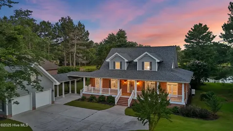376 Red Fox Run Drive Wallace NC 28466
