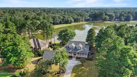 376 Red Fox Run Drive Wallace NC 28466