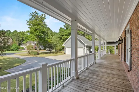 376 Red Fox Run Drive Wallace NC 28466